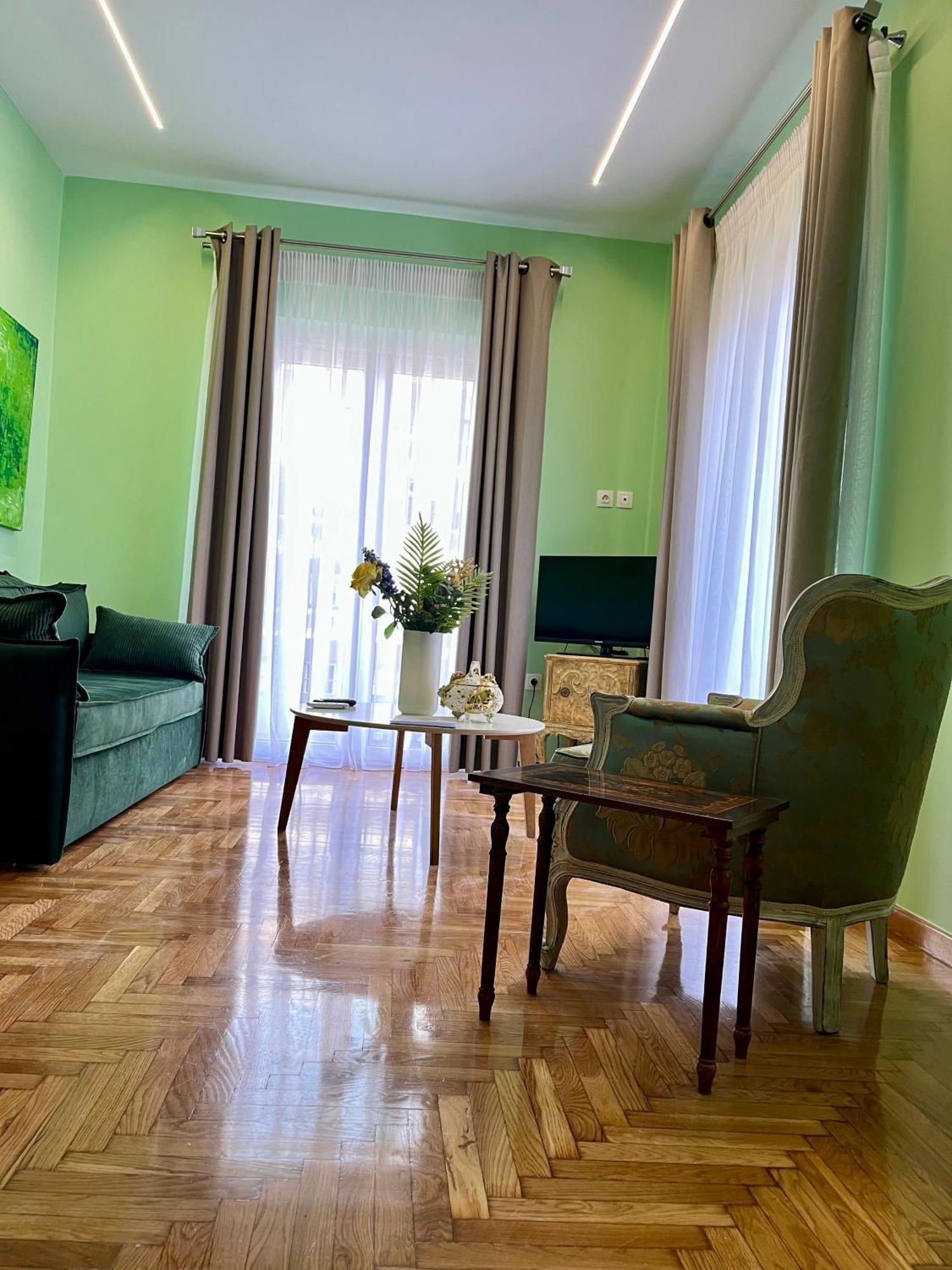 Olympian Zeus Apartments Aten Exteriör bild